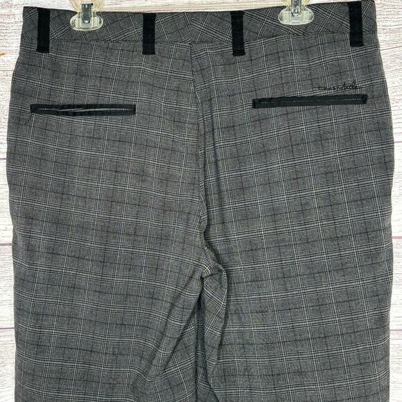 Travis Mathew Charcoal Gray Performance Golf Outdoors Shorts Size 34 - Picture 5 of 11